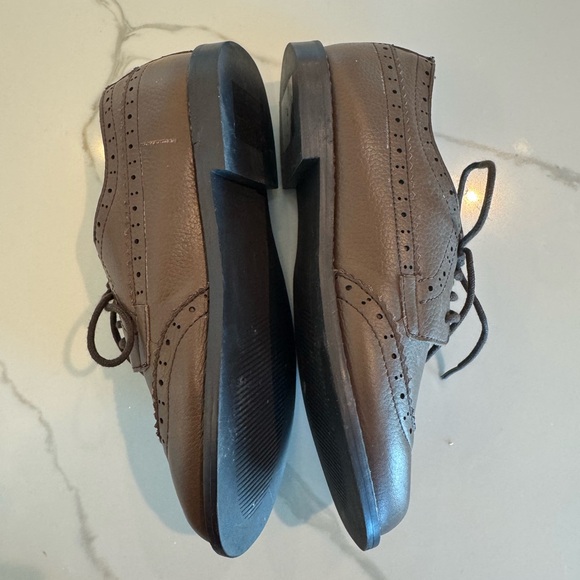 Janie and Jake Brown shoes - Picture 4 of 6